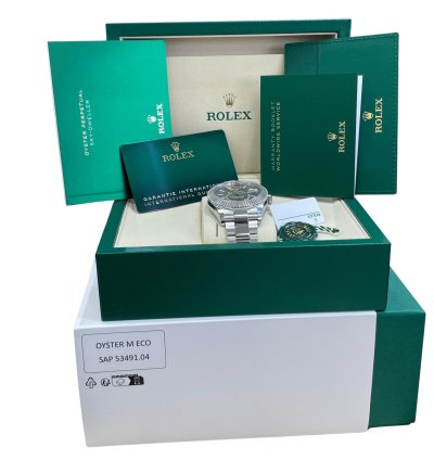 Rolex Sky-dweller Mar 2025 Papers Rolex Sky-dweller Green Oyster 42mm 336934 Box