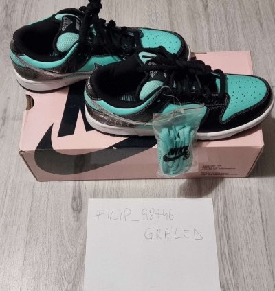 Nike Sb Dunk Low Diamond Supply Co Tiffany