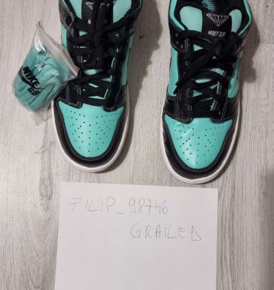Nike Sb Dunk Low Diamond Supply Co Tiffany