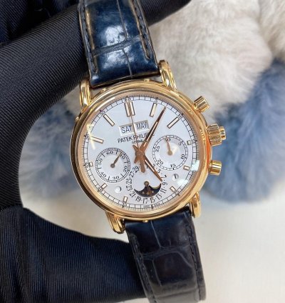 Patek Philippe Perpetual Calendar Chronograph 5204r-001