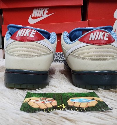 Nike Sb Dunk Low Dorothy