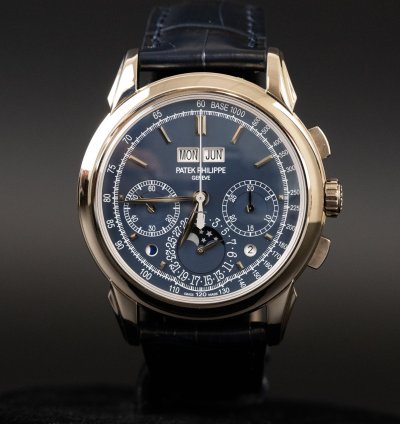 Patek Philippe Perpetual Calendar Chronograph 5270 Grand Complications Perpetual Calendar Chronograph