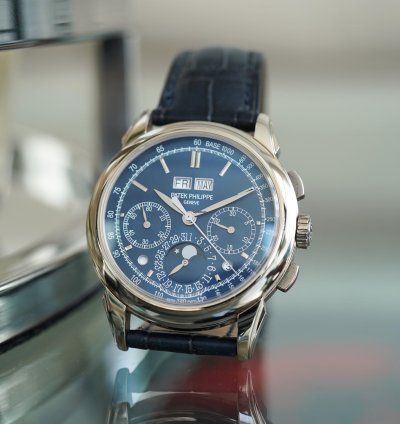 Patek Philippe Perpetual Calendar Chronograph 5270g Blue Dial Perpetual Calendar Chronograph