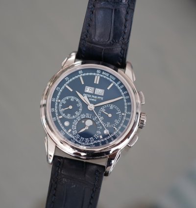 Patek Philippe Perpetual Calendar Chronograph 5270g Blue Dial Perpetual Calendar Chronograph