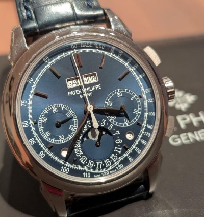 Patek Philippe Perpetual Calendar Chronograph 5270g-014 Grand Complications - White Gold