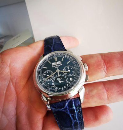 Patek Philippe Perpetual Calendar Chronograph 5270g-019 White Gold