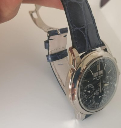 Patek Philippe Perpetual Calendar Chronograph 5270g-019 White Gold
