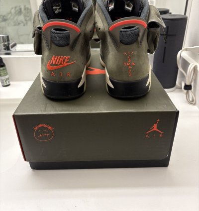 Jordan 6 Travis Scott Retro Olive