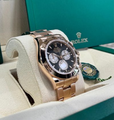 Rolex Daytona Rose Gold Black Dial 2024 126505 Full Set