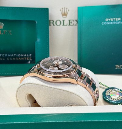 Rolex Daytona Rose Gold Black Dial 2024 126505 Full Set