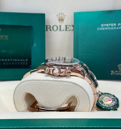 Rolex Daytona Rose Gold Black Dial 2024 126505 Full Set