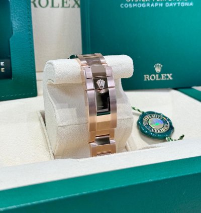 Rolex Daytona Rose Gold Black Dial 2024 126505 Full Set