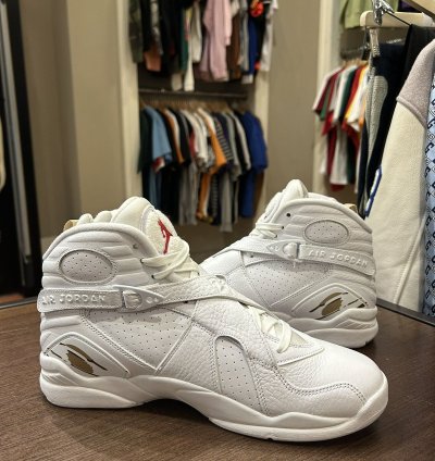 Jordan 8 Retro Ovo White