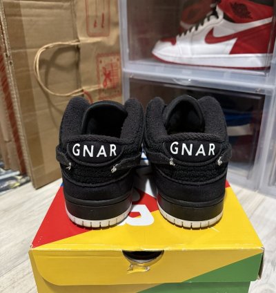 Nike Sb Dunk Low Gnarhunter
