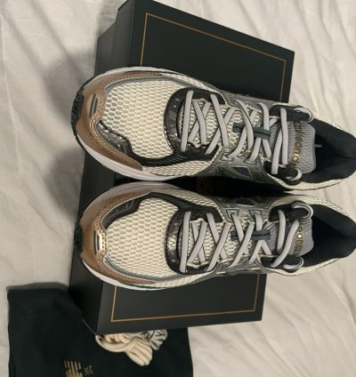 Ald New Balance 860v2
