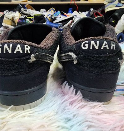 Nike Sb Dunk Low Gnarhunters