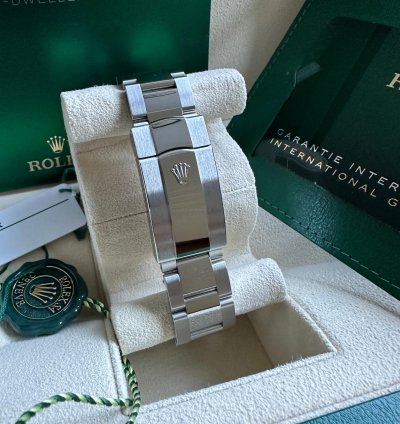 Rolex Sky-dweller New 2023 Blue Dial Stainless Steel Oyster Bracelet Fluted Bezel 42mm