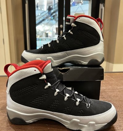 Jordan 9 Retro Johnny Kilroy