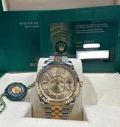 Rolex Sky-dweller New 2023 Champagne Dial Jubilee Bracelet Two Tone Yellow Gold Fluted Bezel 42