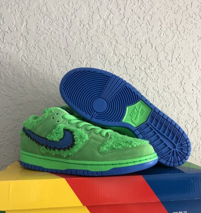 Nike Sb Dunk Low Grateful Dead Bears Green