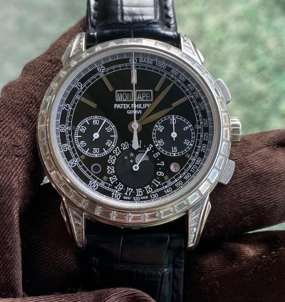 Patek Philippe Perpetual Calendar Chronograph 5271p-001