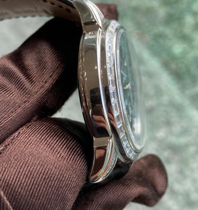 Patek Philippe Perpetual Calendar Chronograph 5271p-001