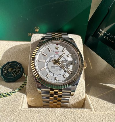 Rolex Sky-dweller New 2023 White Dial Two Tone Yellow Gold Jubilee Bracelet Fluted Bezel