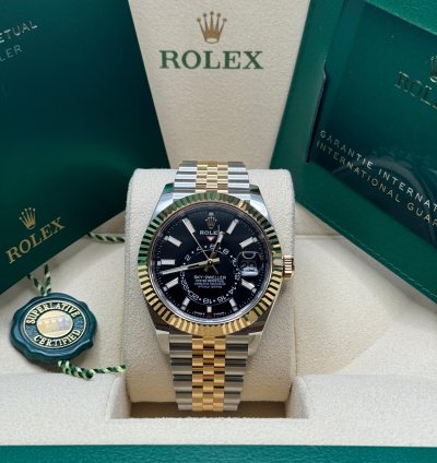Rolex Sky-dweller New 2024 336933 Jubilee Bracelet Black Dial - Two Tone Yellow Gold