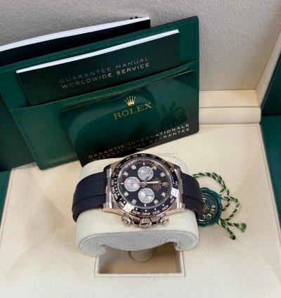 Rolex Daytona Rose Gold Cosmograph Daytona Watch - Black Bezel - Black And Sundust Diamond Dial 126515