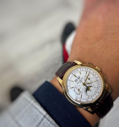 Patek Philippe Perpetual Calendar Chronograph 5970j-001 Yellow Gold - Full Set