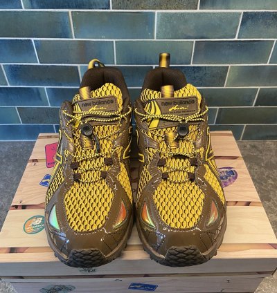 Amine New Balance 610t The Mooz