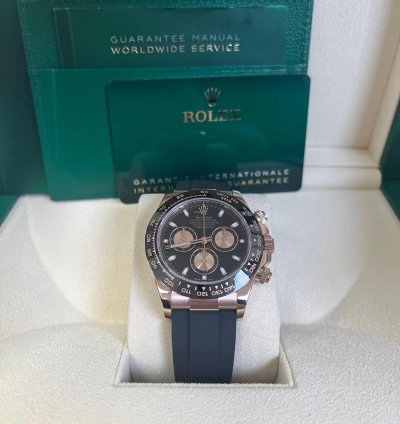 Rolex Daytona Rose Gold Daytona 40 Watch - Black Index Dial - Black Oysterflex Strap Reference 116515ln