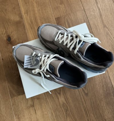 Auralee New Balance 990v4 Brand New Rare
