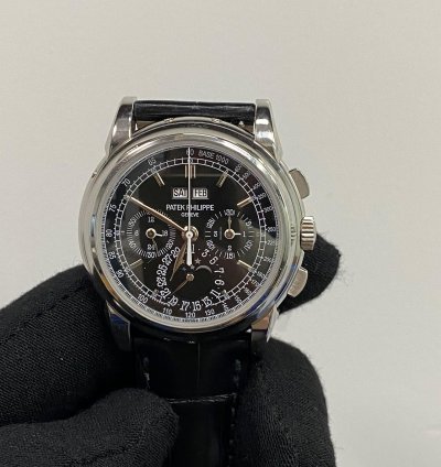 Patek Philippe Perpetual Calendar Chronograph 5970p-001 Black Perpetual Calendar Chronograph