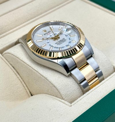Rolex Sky-dweller New 2024 Sky-dweller 42mm 336933 Two-tone Oyster White Dial