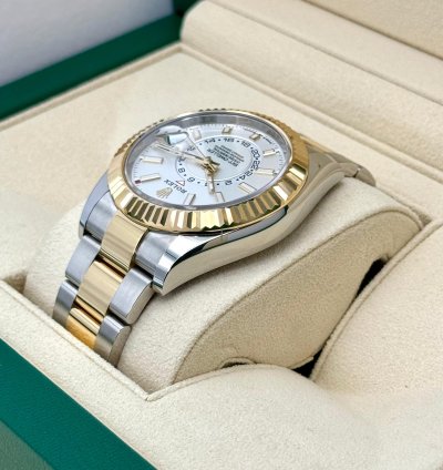 Rolex Sky-dweller New 2024 Sky-dweller 42mm 336933 Two-tone Oyster White Dial