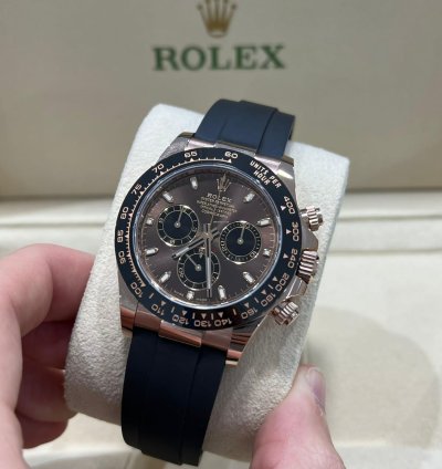 Rolex Daytona Rose Gold Daytona Oysterflex Chocolate Brown Dial 2023 116515ln Box And Papers