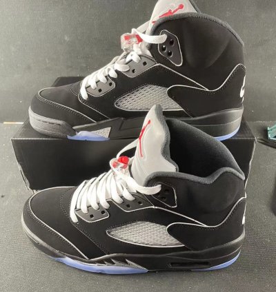 Jordan Metalic 5s
