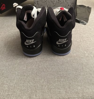 Jordan Metallic 5 Reimagined Size 7y
