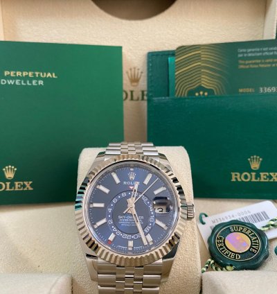 Rolex Sky-dweller New 2024 Unworn Sky-dweller Steel Jubilee Blue Index Dial 336934 Full Set