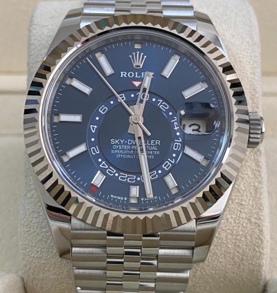 Rolex Sky-dweller New 2024 Unworn Sky-dweller Steel Jubilee Blue Index Dial 336934 Full Set