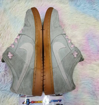 Nike Sb Dunk Low Island Green Gum
