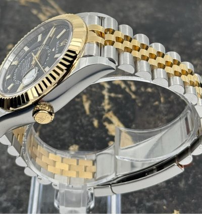Rolex Sky-dweller New 2025 - Full Stickers - Sky-dweller - Black Dial - Jubilee - 336933