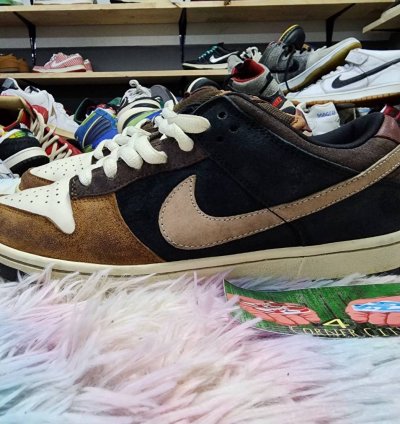 Nike Sb Dunk Low Joe Strummer
