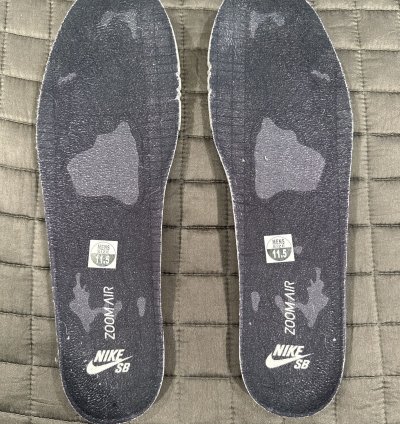 Nike Sb Dunk Low Maple Leaf
