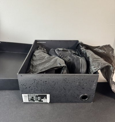 Jordan Retro 4 Black Cat