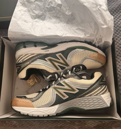 Green Ald New Balance 860v2