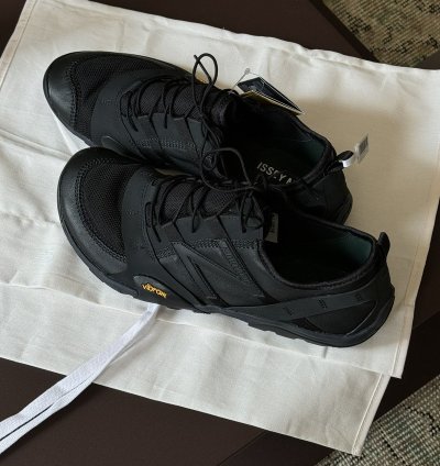 Issey Miyake New Balance Mt10ov1 Black
