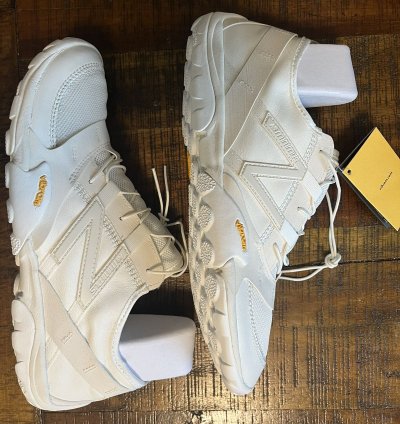 Issey Miyake New Balance Mt10ov1 White
