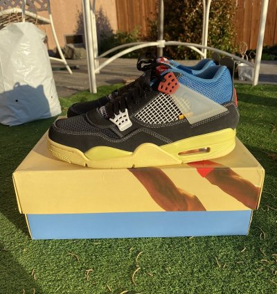 Jordan Unio 4